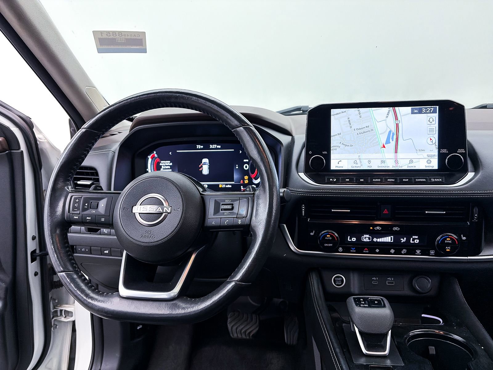 Used 2022 Nissan Rogue Platinum w/ Head-Up Display Package image 6