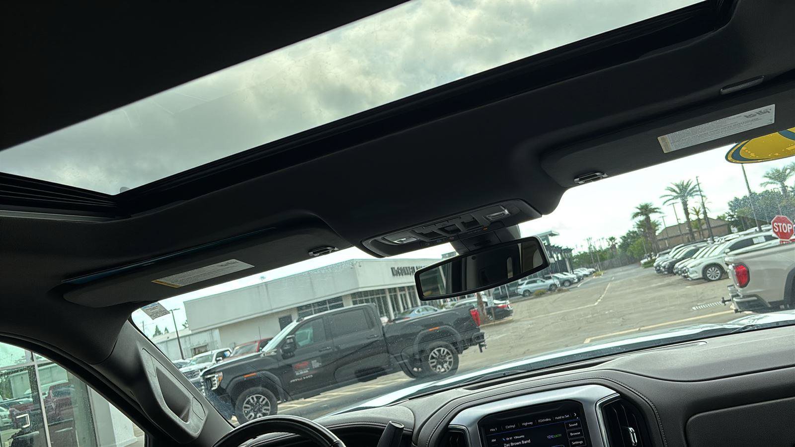 Used 2020 GMC Sierra 1500 SLT w/ SLT Premium Plus Package AWD/4WD image 23