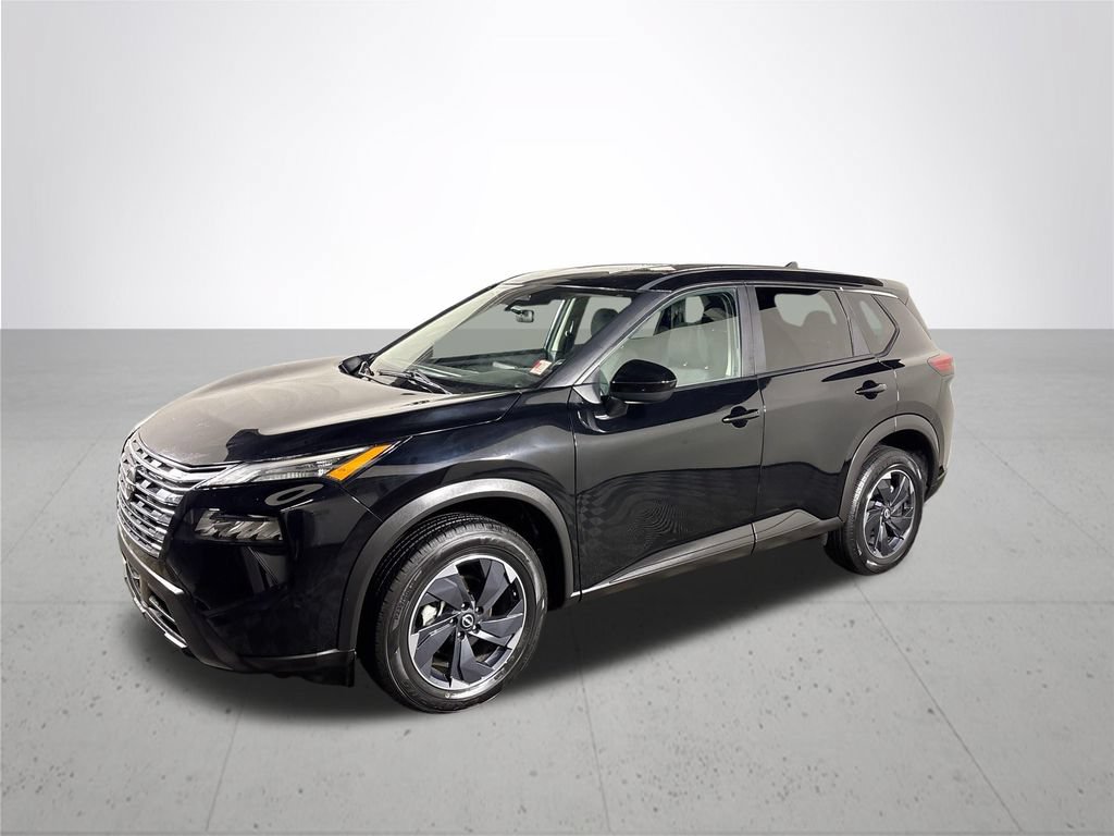 Used 2024 Nissan Rogue SV AWD/4WD image 2