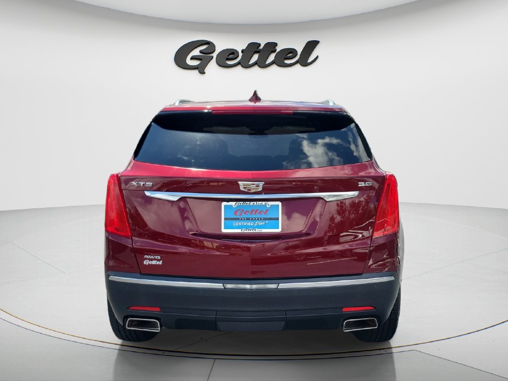 Used 2017 Cadillac XT5 Luxury w/ Driver Awareness Package AWD/4WD image 6