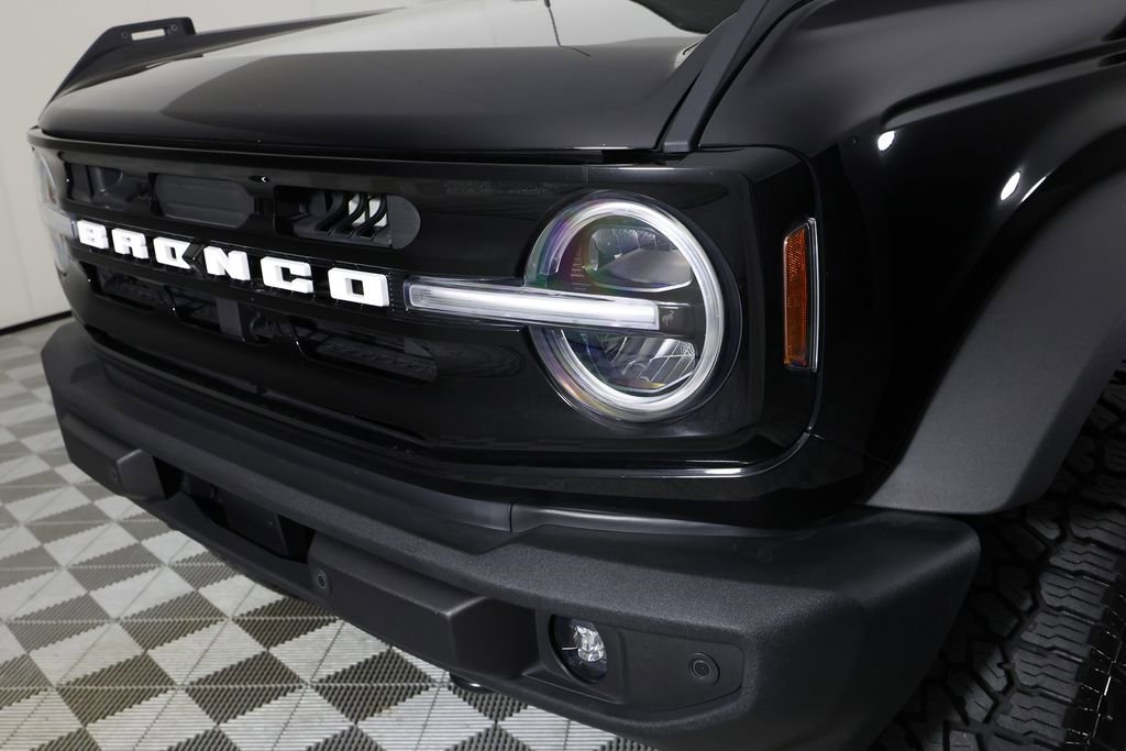 Used 2023 Ford Bronco Outer Banks image 39