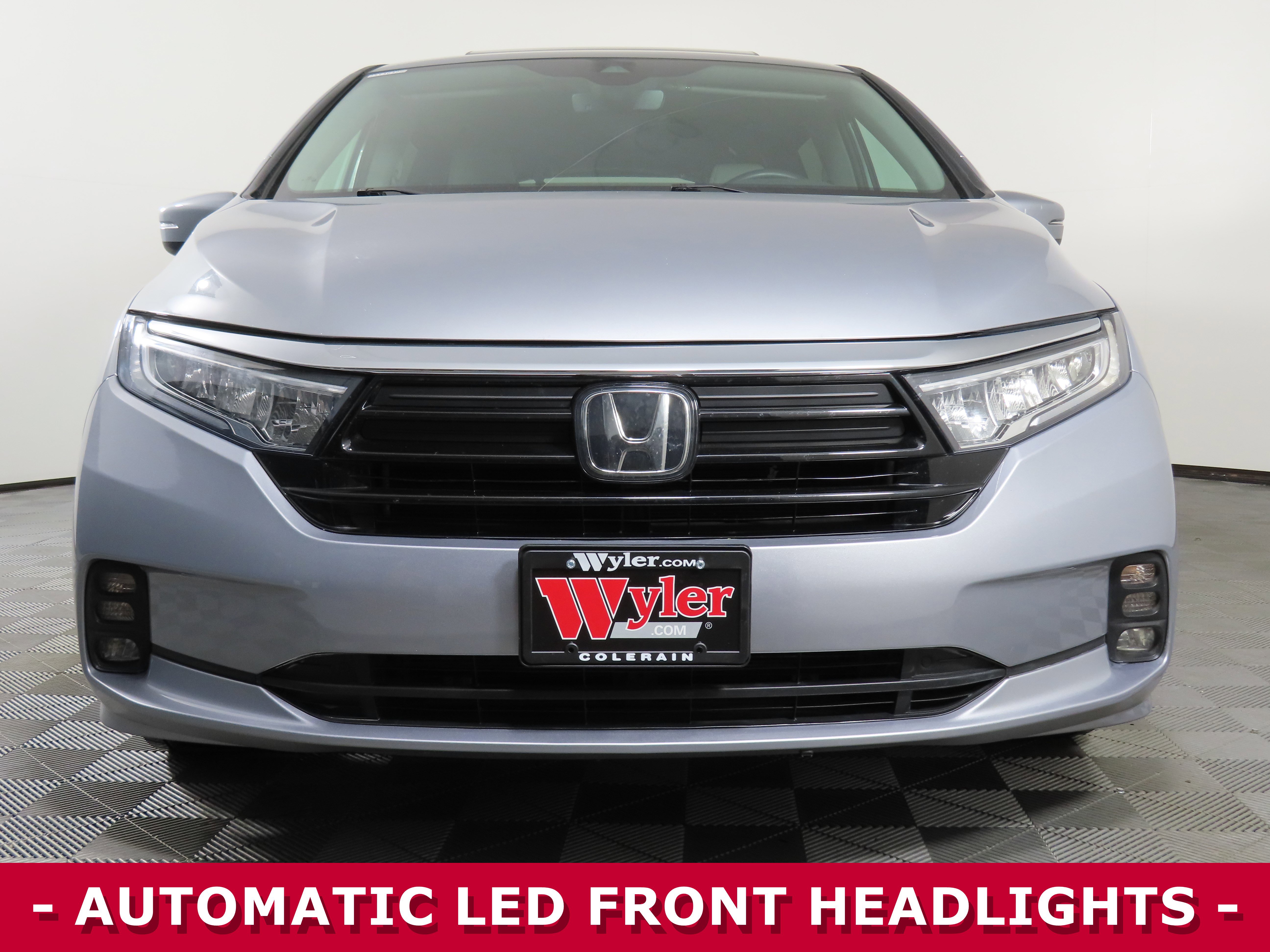 Used 2024 Honda Odyssey EX-L image 2