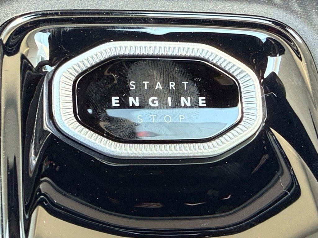 New 2026 Jeep Cherokee Laredo image 18