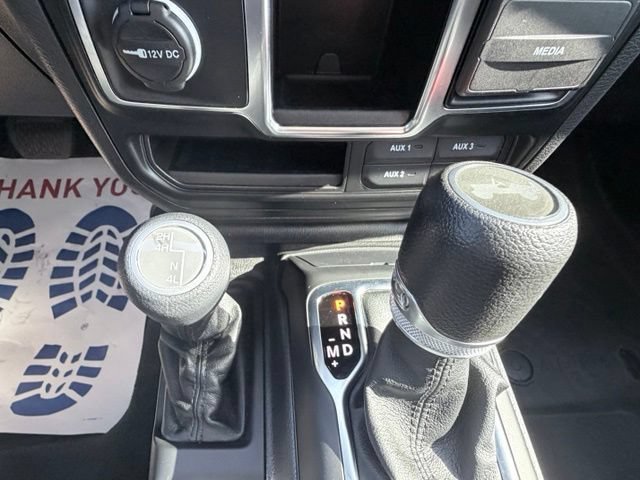 Used 2023 Jeep Wrangler Sport AWD/4WD image 16