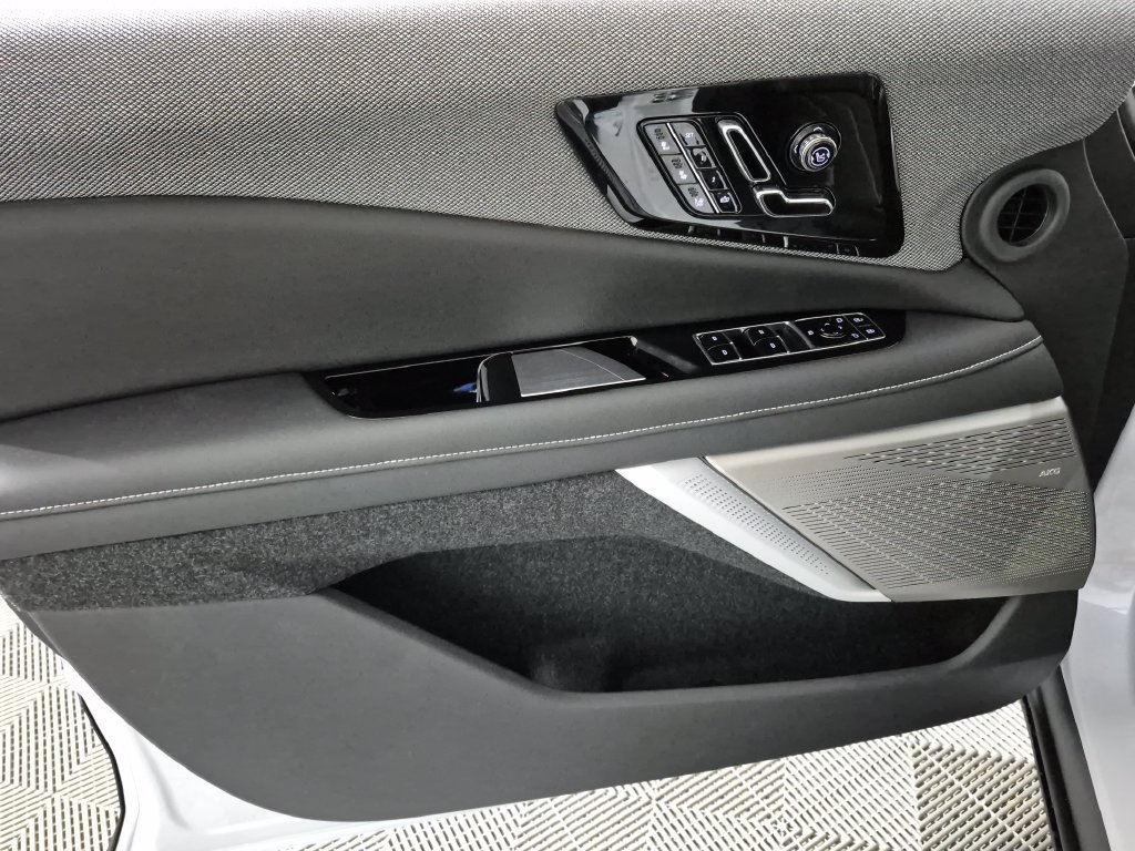 New 2027 Cadillac Optiq Premium Luxury RWD image 16