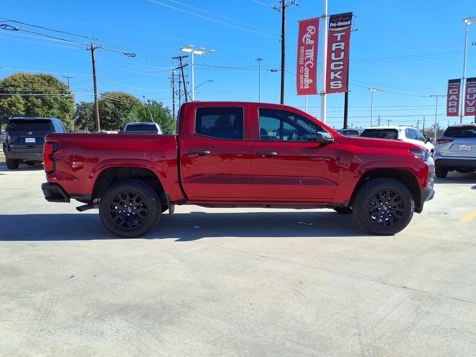 Used 2025 Chevrolet Colorado W/T w/ WT Custom Package RWD image 4