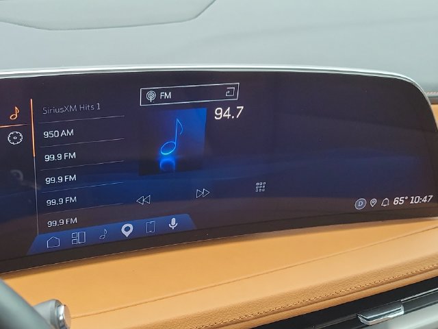 Certified 2024 Cadillac XT4 Premium Luxury AWD/4WD image 35