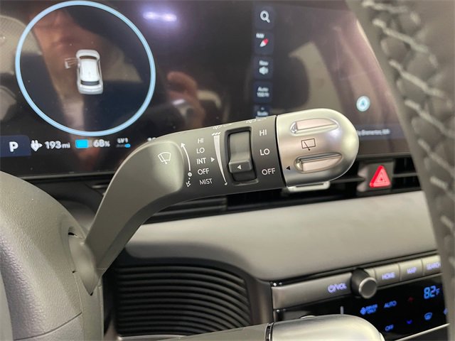 New 2025 Hyundai Ioniq 5 SE image 13