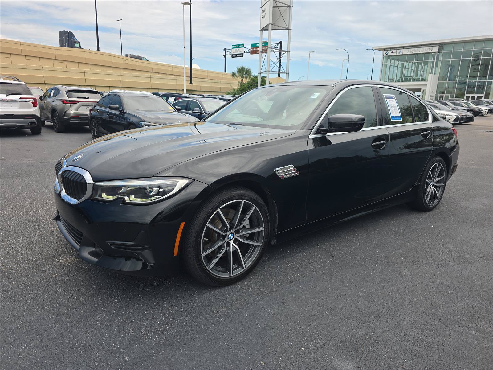 Used 2020 BMW 330i Sedan w/ Convenience Package RWD image 6