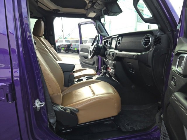 Used 2023 Jeep Wrangler Unlimited Rubicon 4xe w/ Safety Group image 38