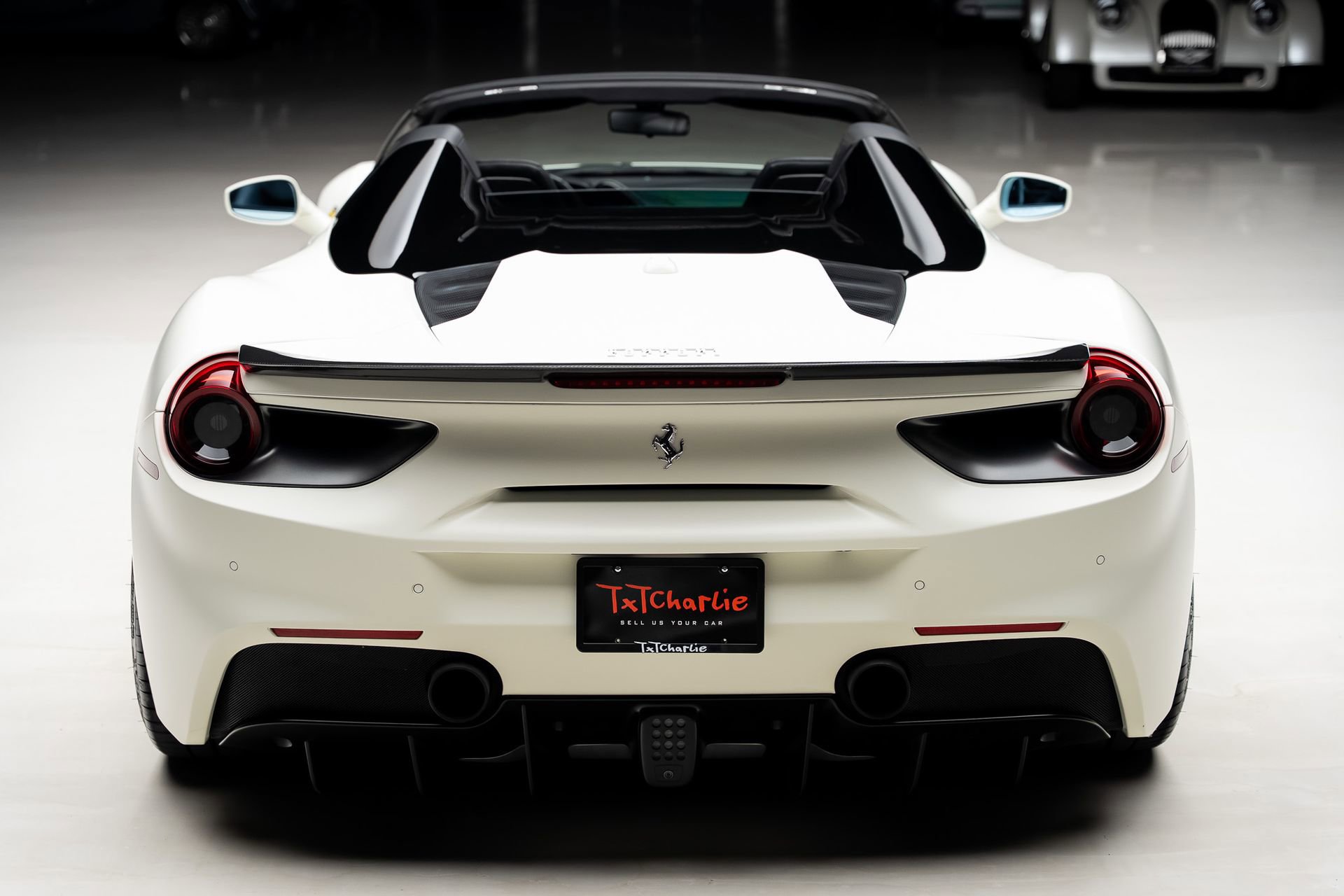 Used 2016 Ferrari 488 Spider RWD image 29