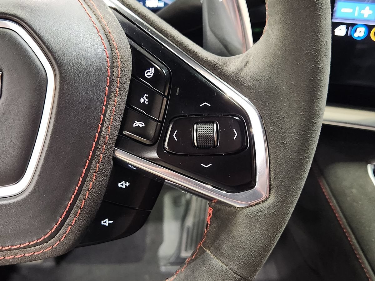 Used 2021 Chevrolet Corvette Stingray Premium Conv w/ Z51 Performance Package RWD image 49