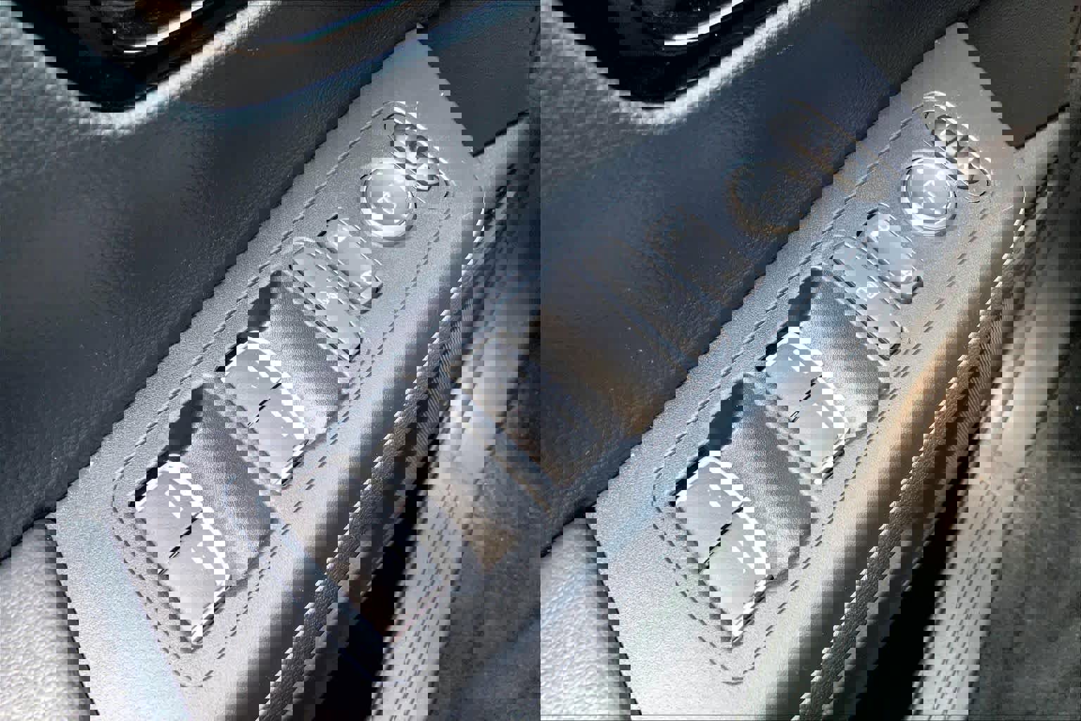 Used 2023 Honda CR-V EX-L image 36