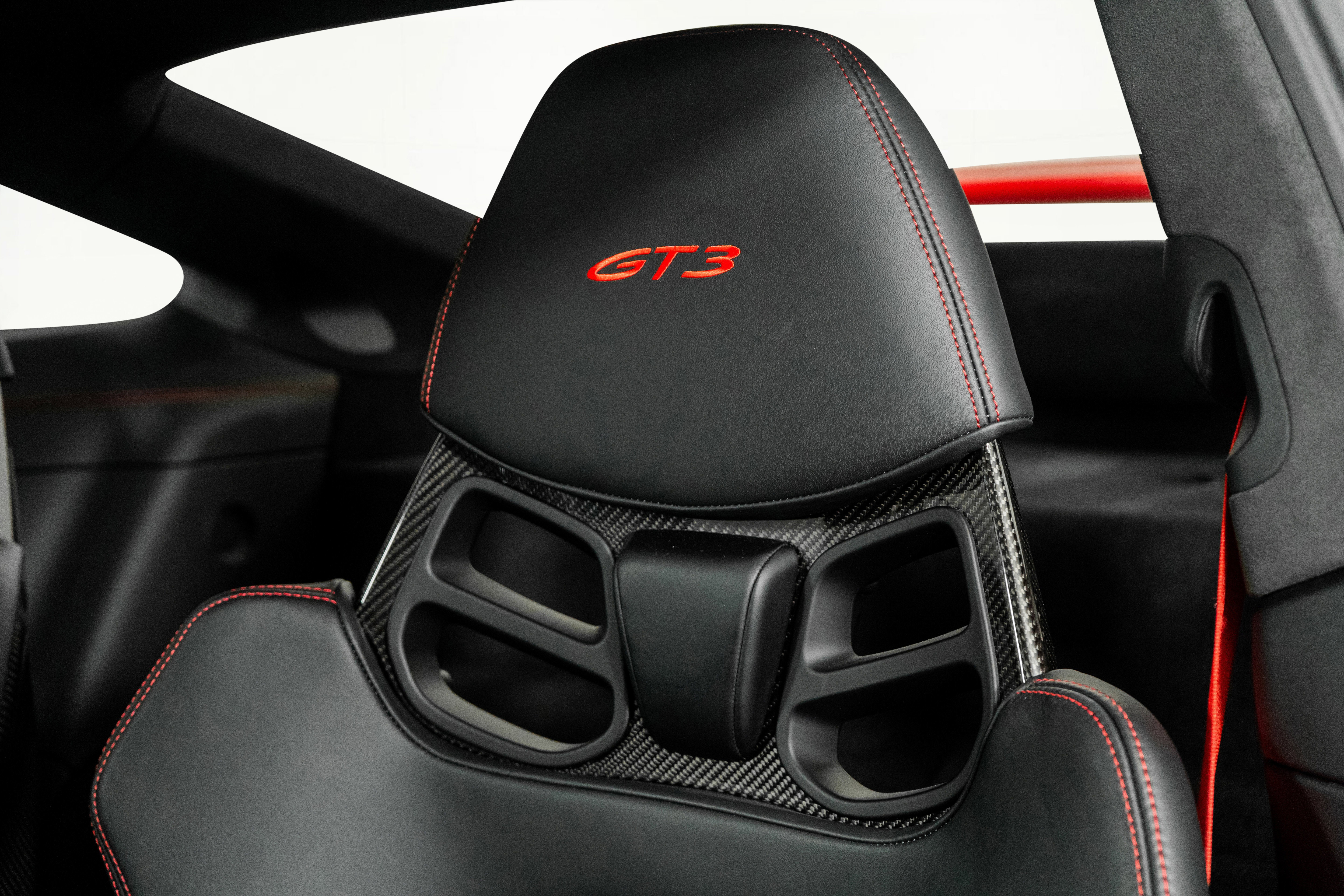 Used 2024 Porsche 911 GT3 RWD image 31