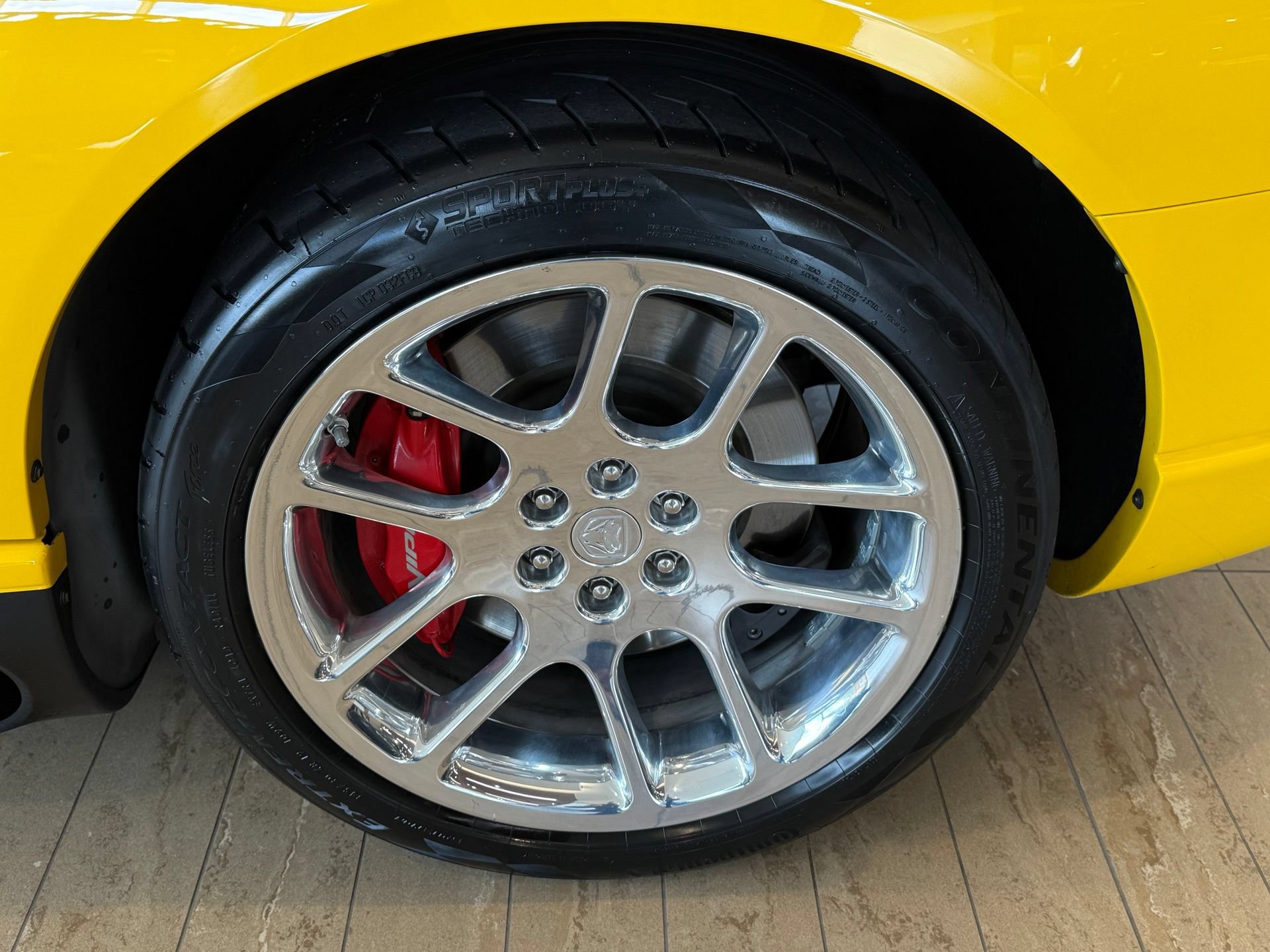 Used 2005 Dodge Viper SRT-10 RWD image 40
