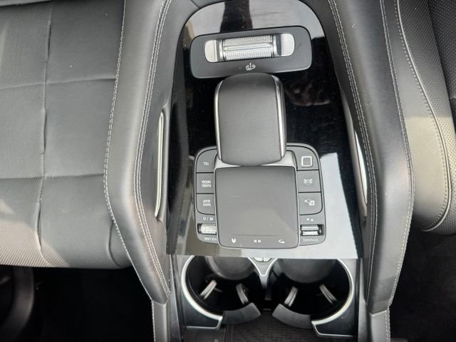 Used 2025 Mercedes-Benz GLS 450 4MATIC image 16