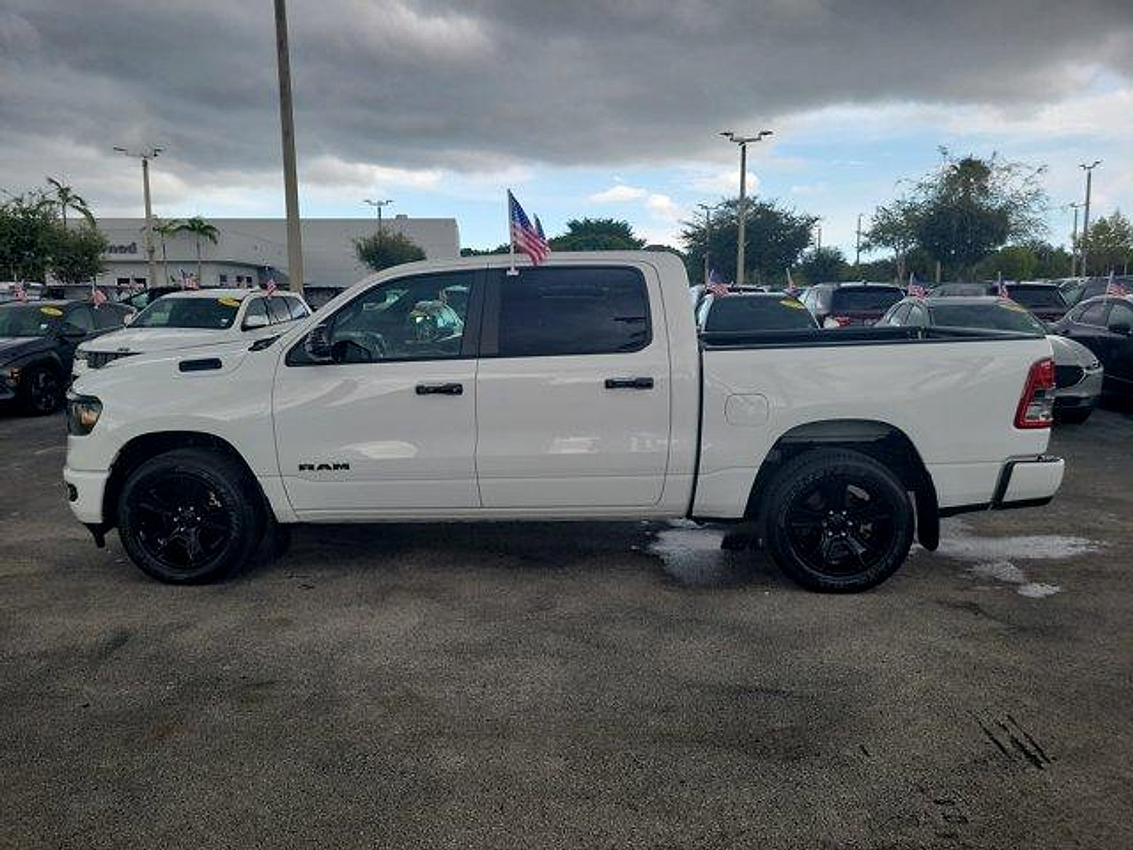 Used 2024 RAM 1500 Big Horn RWD image 5