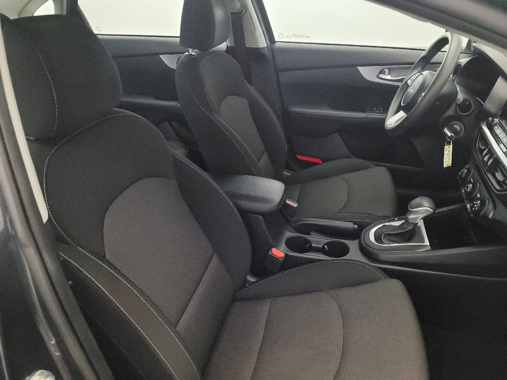 Used 2023 Kia Forte LXS FWD image 21