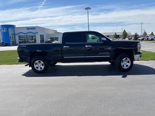 Used 2015 Chevrolet Silverado 1500 LTZ Z71 w/ LTZ Plus Package AWD/4WD image 2
