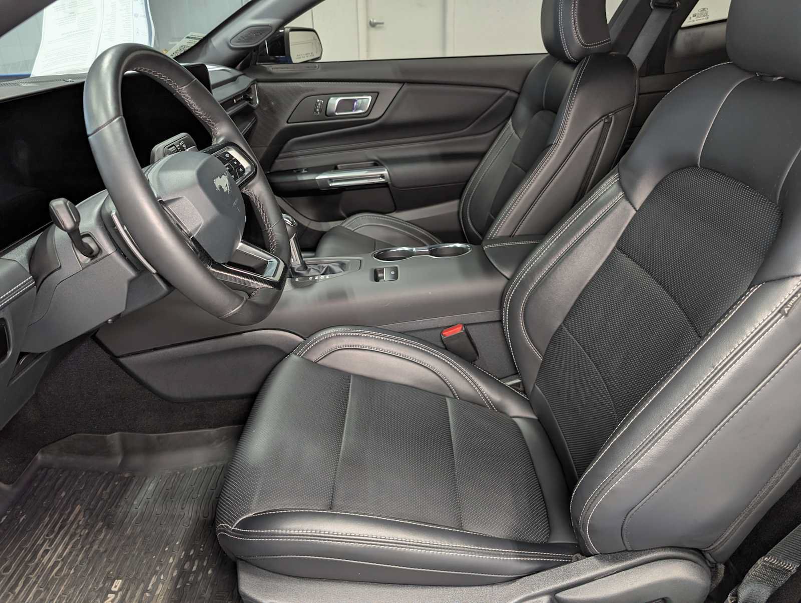 Used 2025 Ford Mustang GT Premium w/ Mustang Nite Pony Package RWD image 4