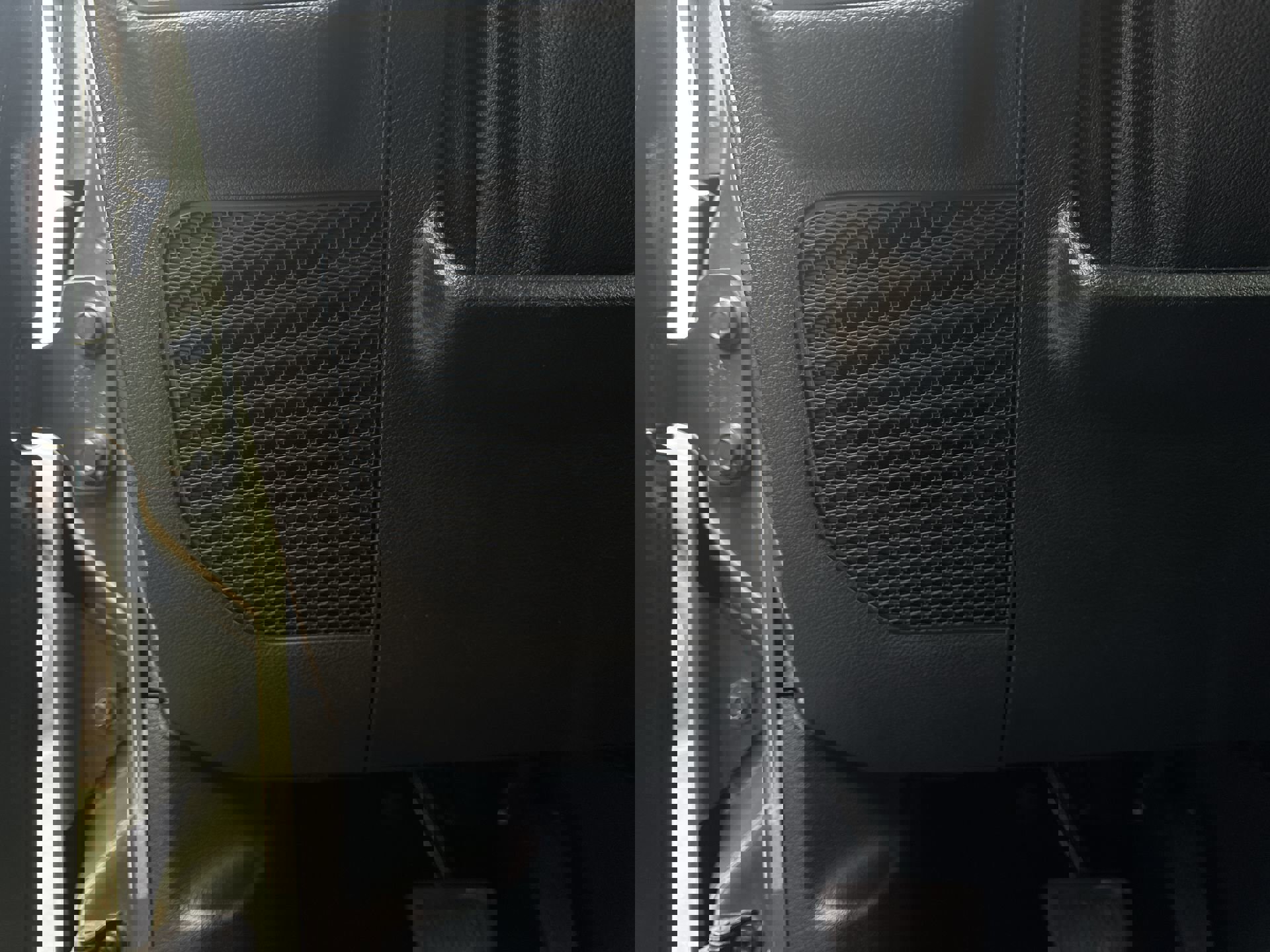 Used 2021 Jeep Wrangler Unlimited Sahara w/ Cold Weather Group image 25