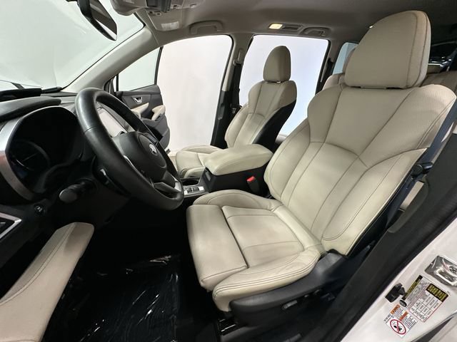 Used 2019 Subaru Ascent Limited AWD/4WD image 16