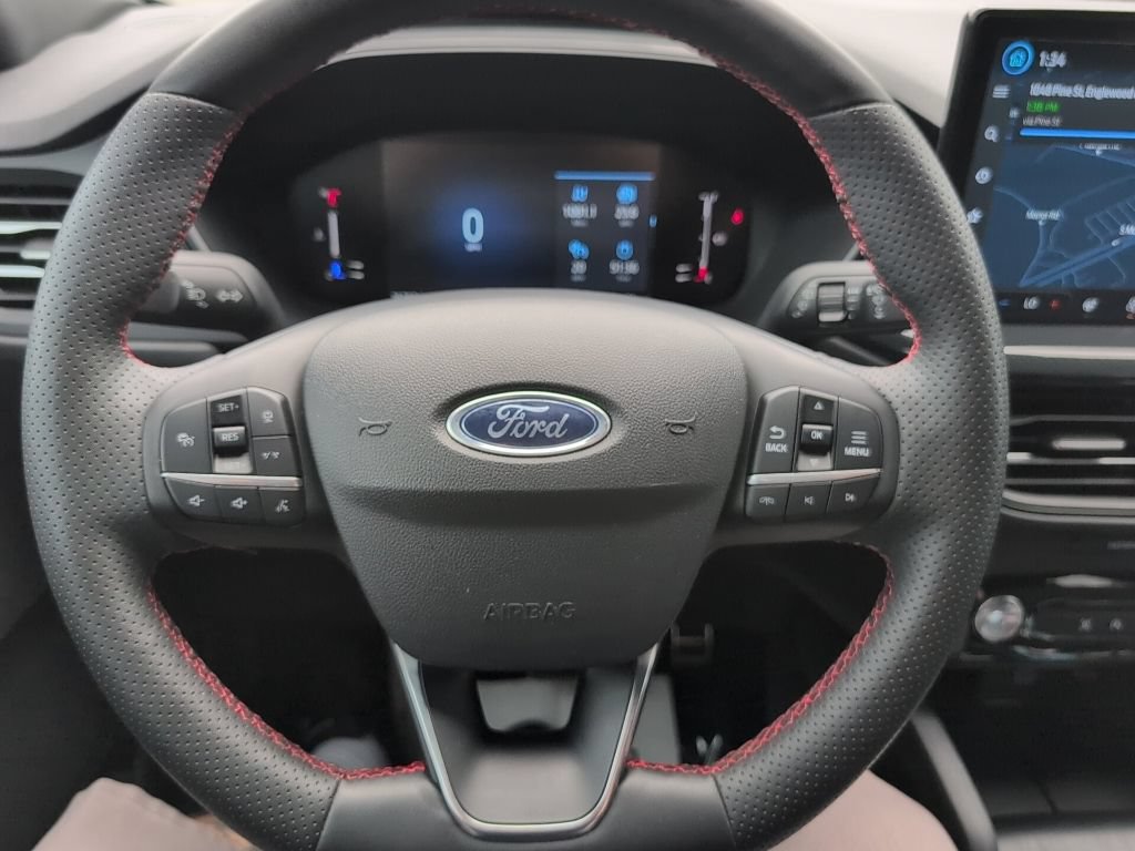 Used 2023 Ford Escape ST-Line w/ Tech Pack #1 FWD image 16