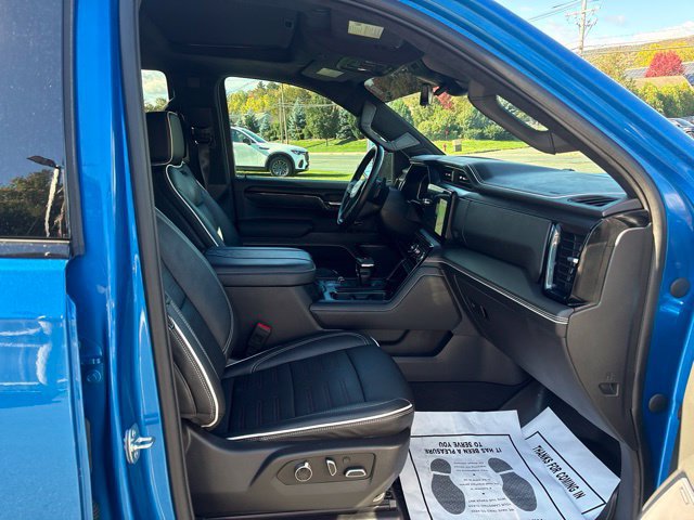 Used 2023 GMC Sierra 1500 AT4X AWD/4WD image 28