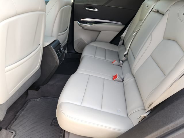 Used 2023 Cadillac XT4 Luxury FWD image 30