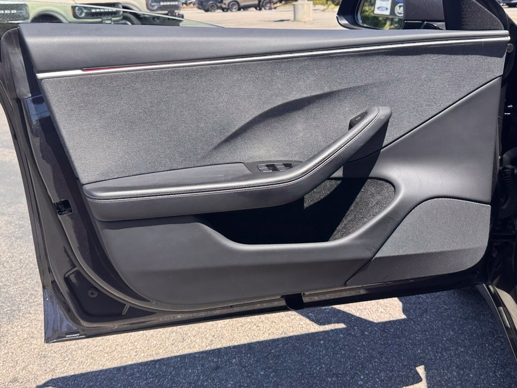 Used 2024 Tesla Model 3 Standard Range RWD image 16