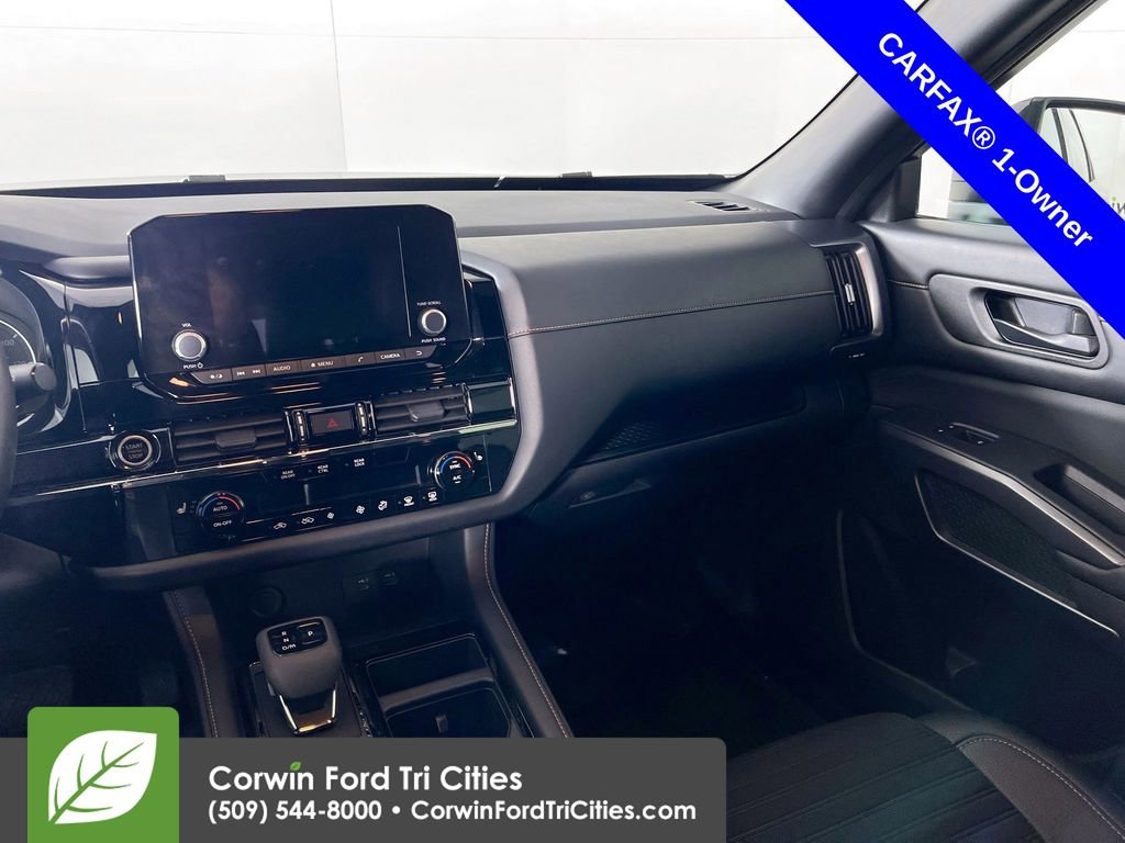 Used 2023 Nissan Pathfinder Rock Creek AWD/4WD image 27