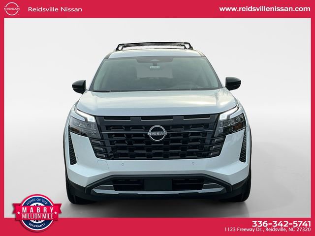 New 2026 Nissan Pathfinder Platinum image 9