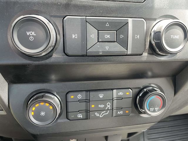 Used 2019 Ford F550 4x4 Regular Cab Super Duty w/ XL Value Package image 26