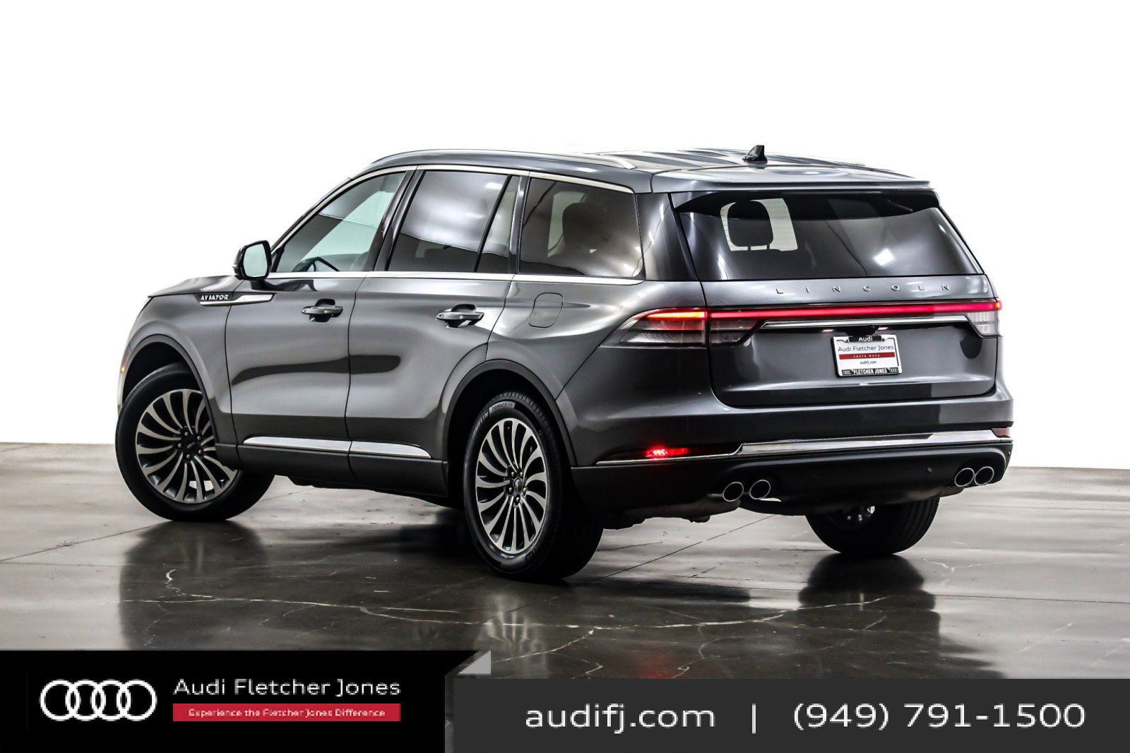 Used 2024 Lincoln Aviator Reserve image 13