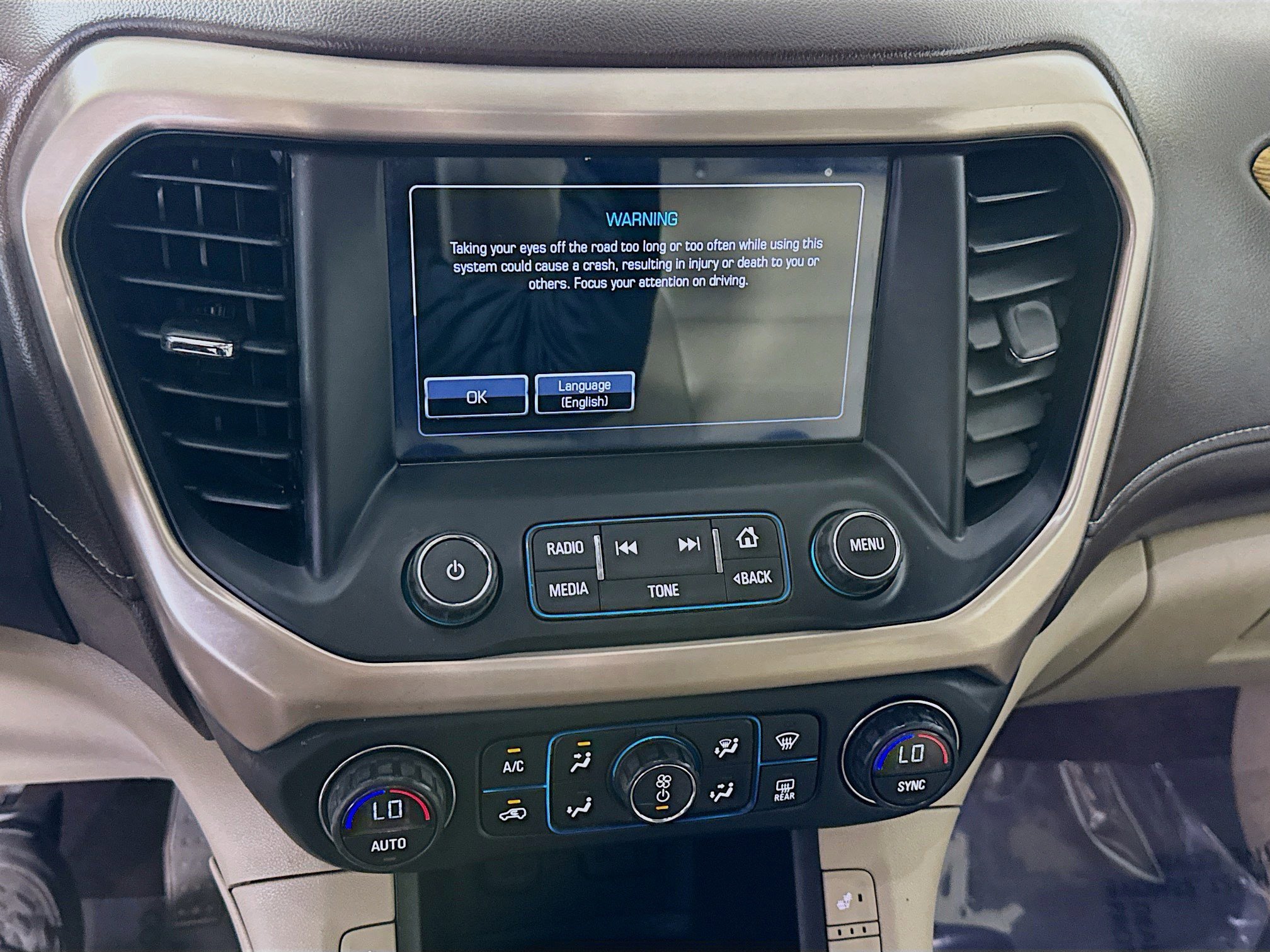 Used 2017 GMC Acadia Denali w/ Technology Package image 18