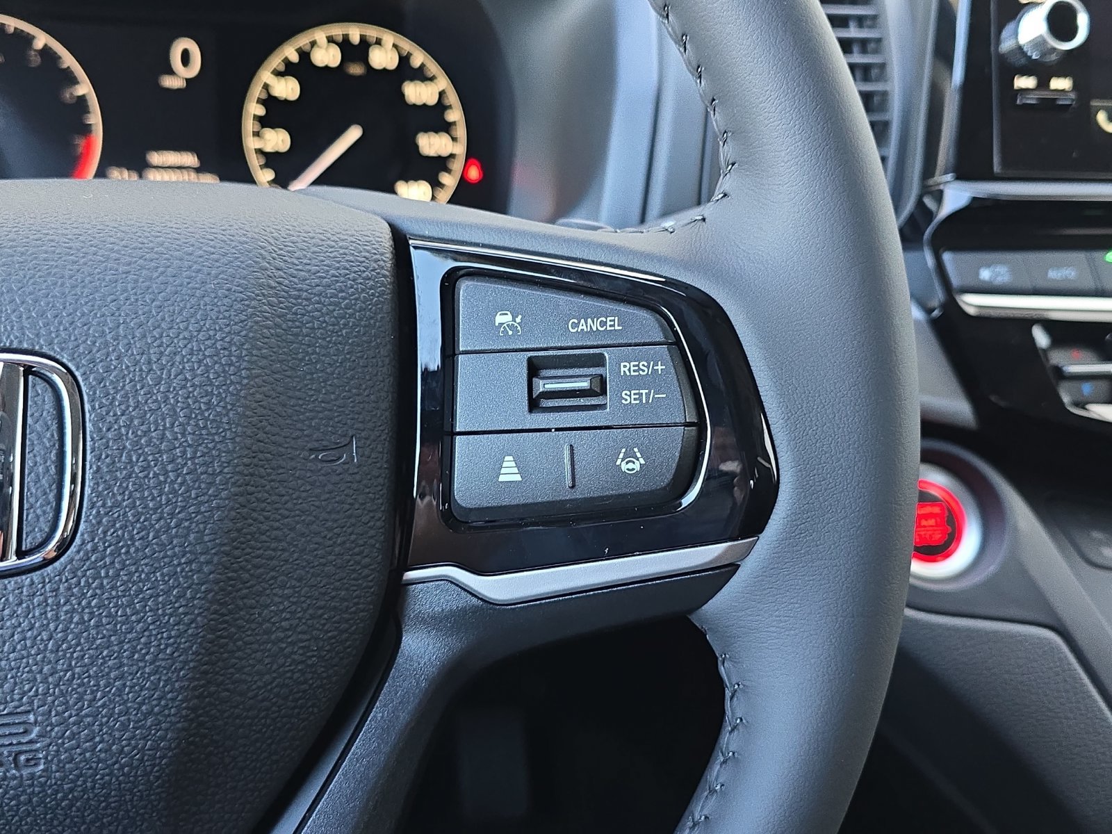 New 2027 Honda Odyssey EX-L image 18