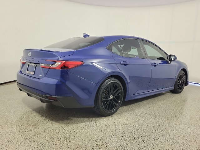 Certified 2025 Toyota Camry SE FWD image 5