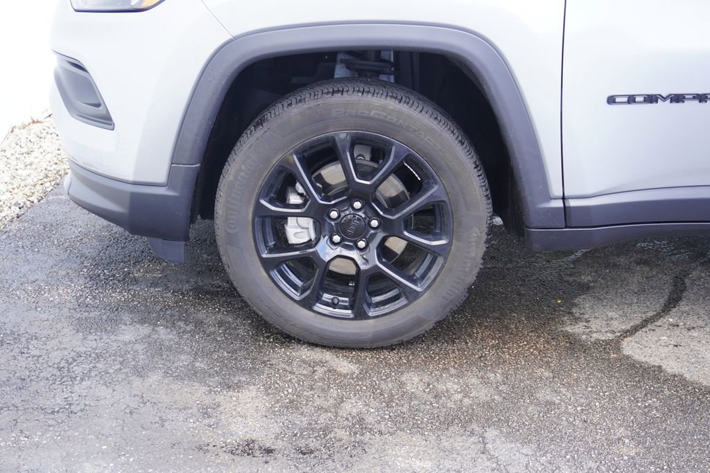 Used 2022 Jeep Compass Altitude w/ Convenience Group AWD/4WD image 6