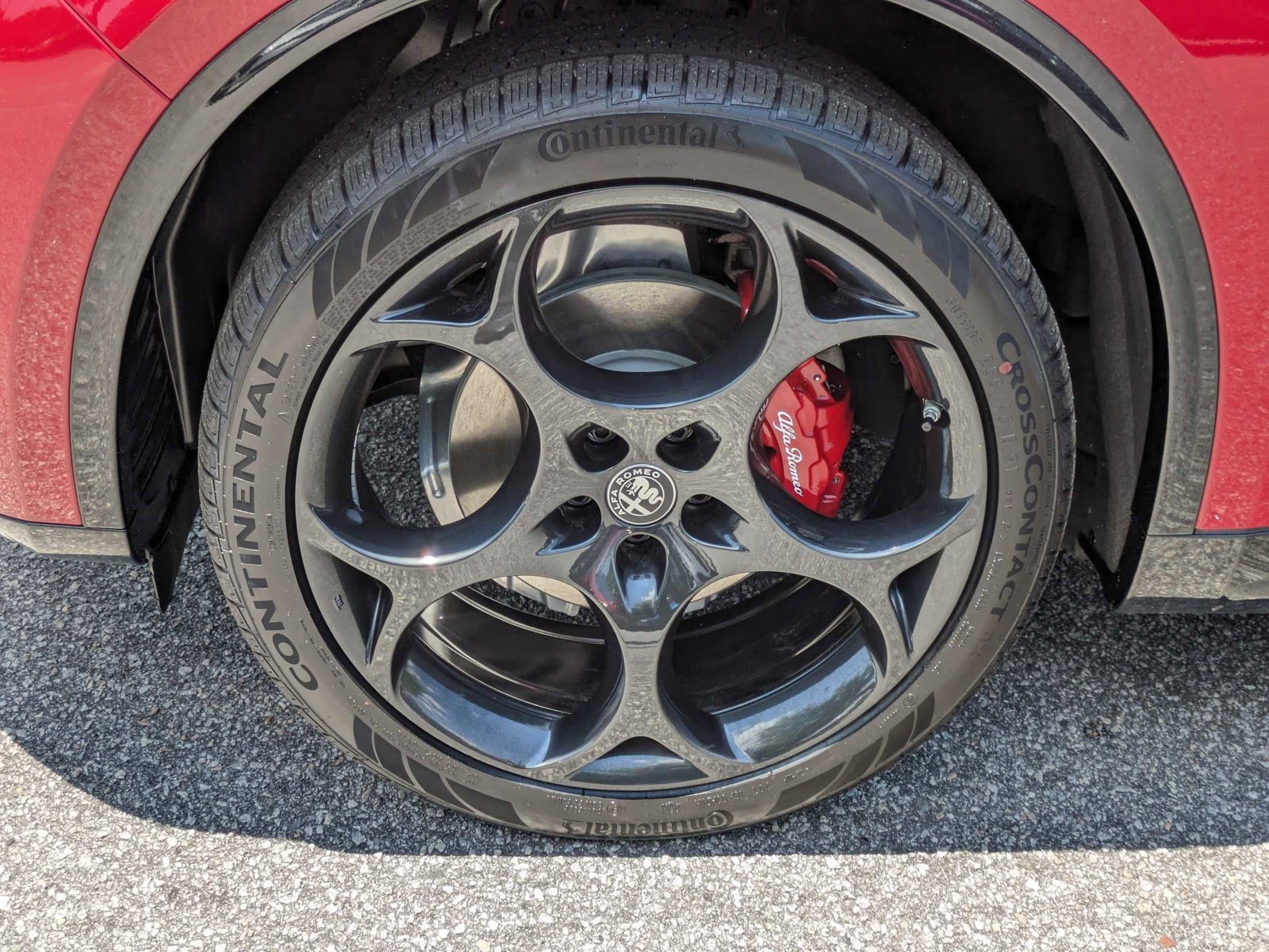 New 2024 Alfa Romeo Stelvio Veloce image 32