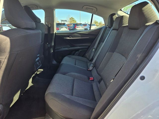 Used 2025 Toyota Camry LE image 25