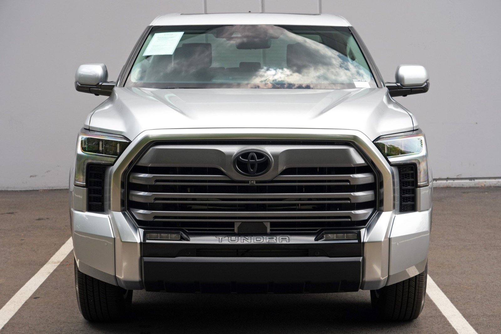 Used 2022 Toyota Tundra Limited AWD/4WD image 50