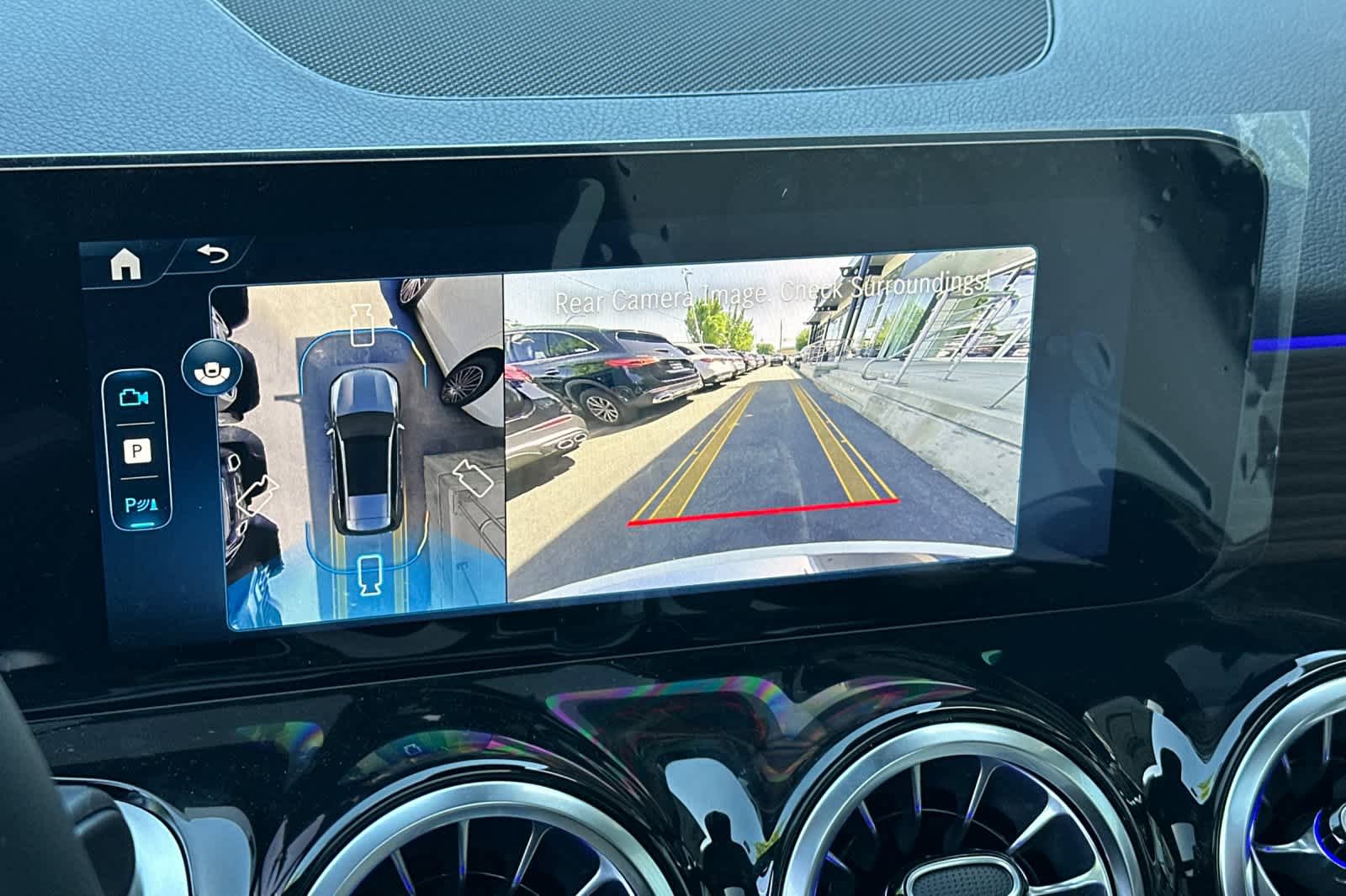 New 2026 Mercedes-Benz GLB 250 image 18