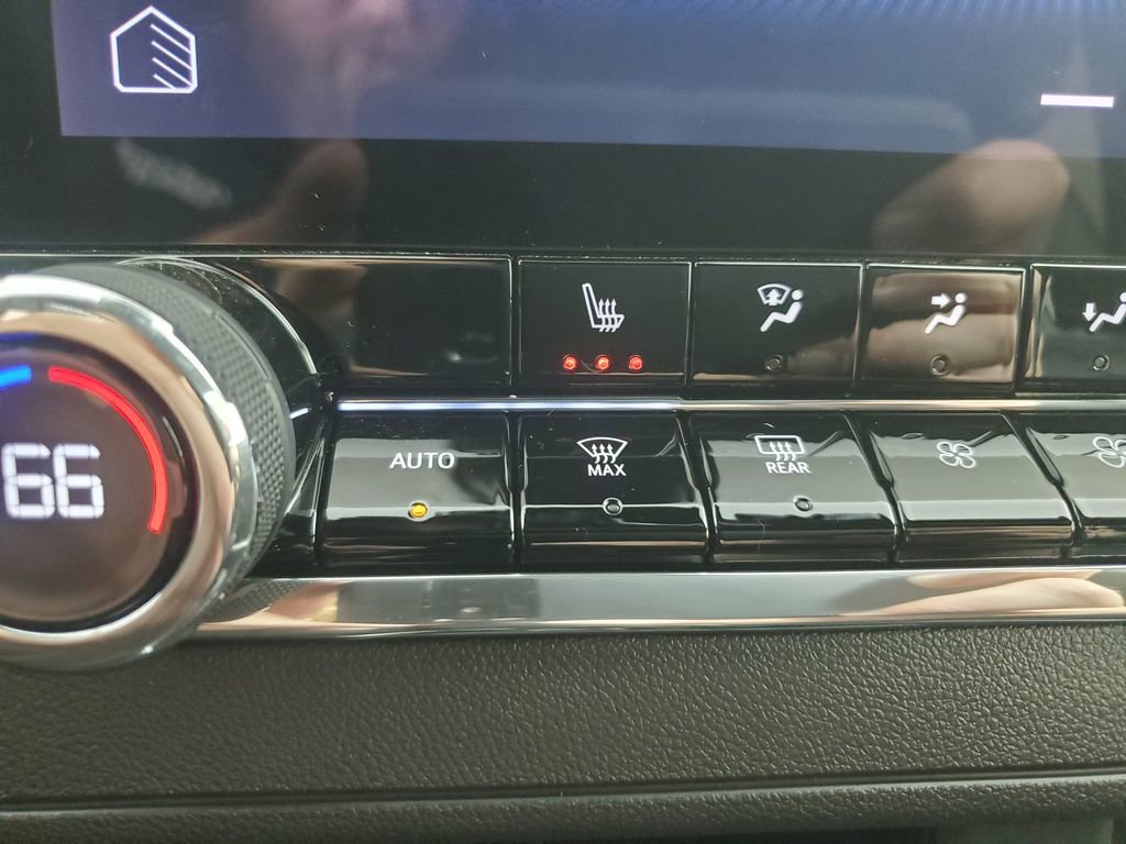New 2026 Chevrolet Colorado Trail Boss w/ Midnight Edition AWD/4WD image 35