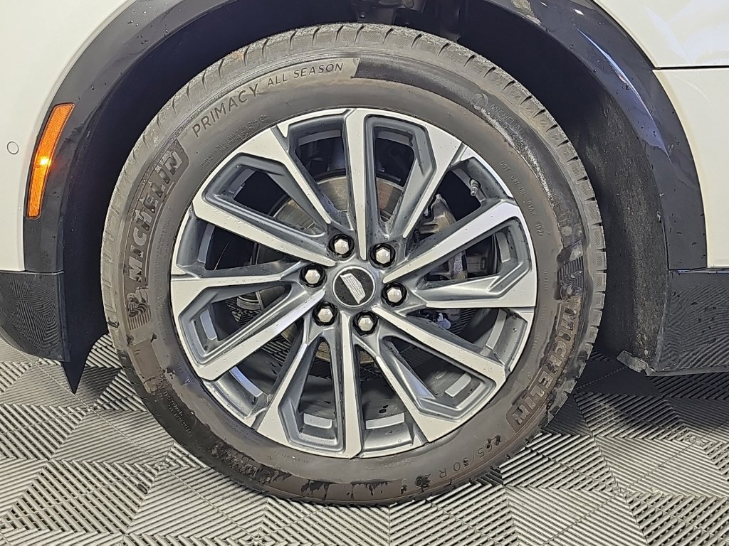 Used 2024 Cadillac Lyriq Sport RWD image 9