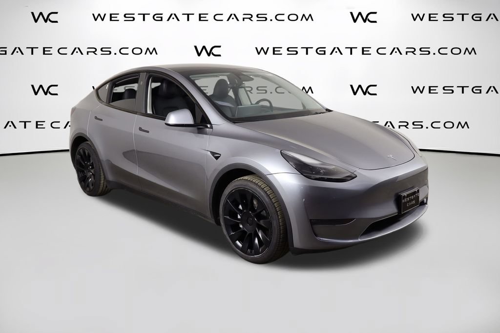 Used 2024 Tesla Model Y Long Range AWD/4WD image 50