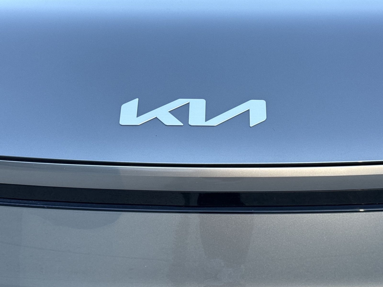 Used 2024 Kia EV9 Land AWD/4WD image 12