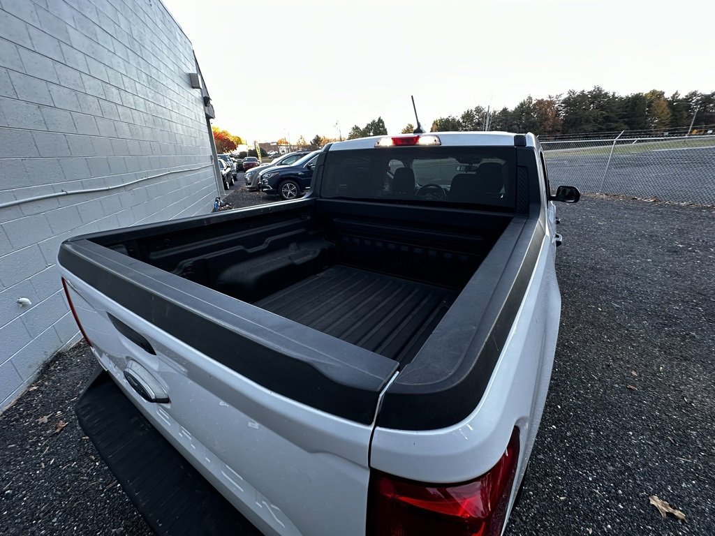 Used 2022 Ford Maverick XL image 16