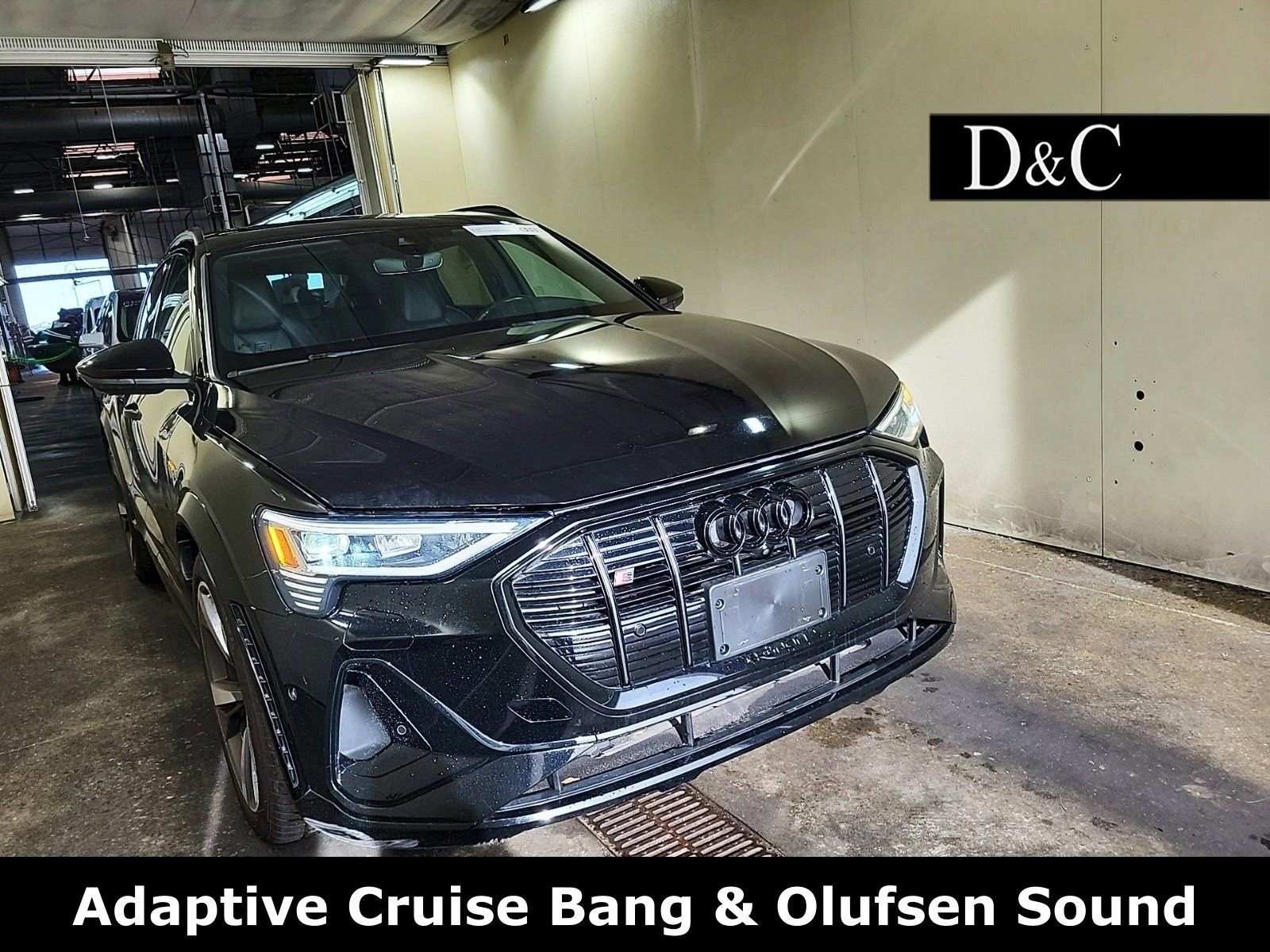 Used 2022 Audi e-tron S Premium Plus w/ 21" Black Optic Package image 1