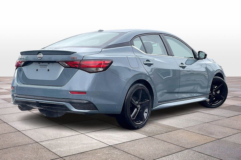 Used 2024 Nissan Sentra SR w/ SR Premium Package image 12