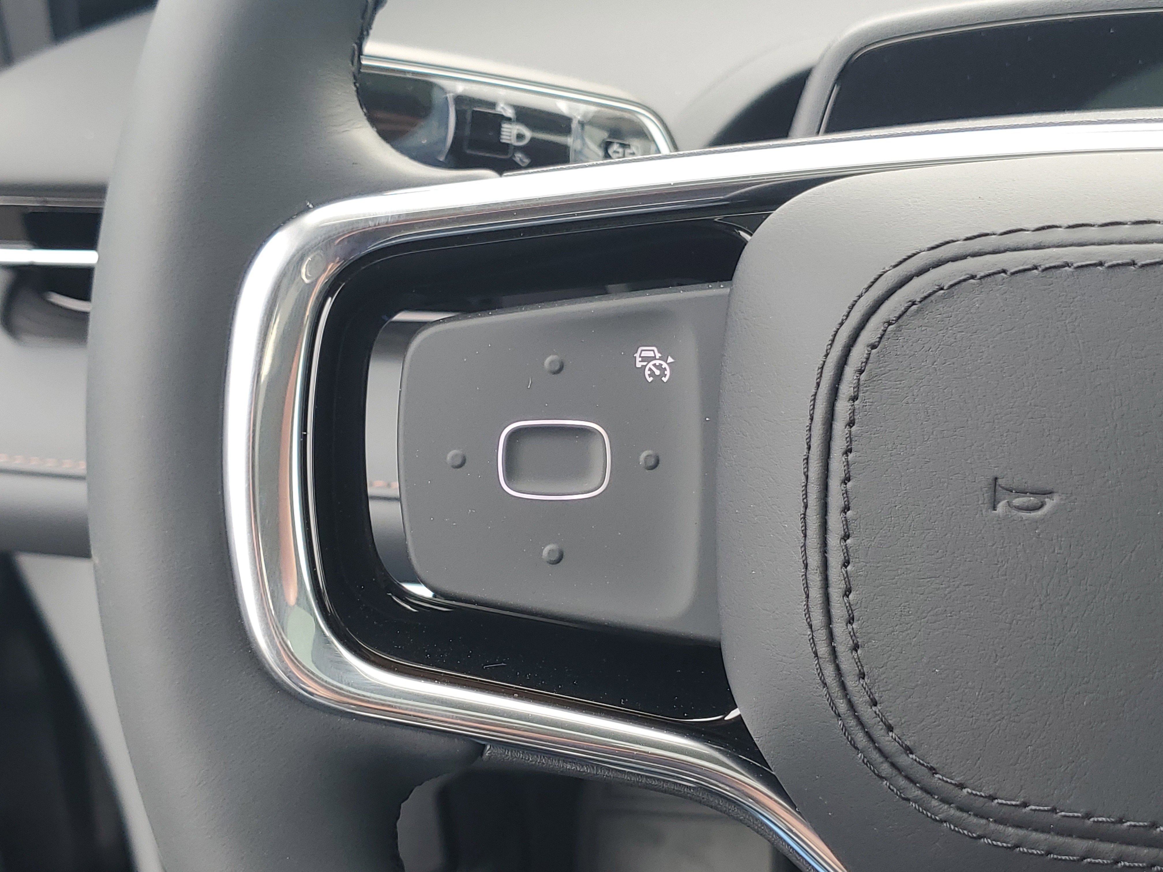 New 2026 Lincoln Nautilus Reserve image 16